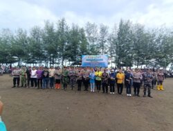 Peringati Hari Buruh, Pantai Wonokerto Ditamani 300 Bibit Mangrove